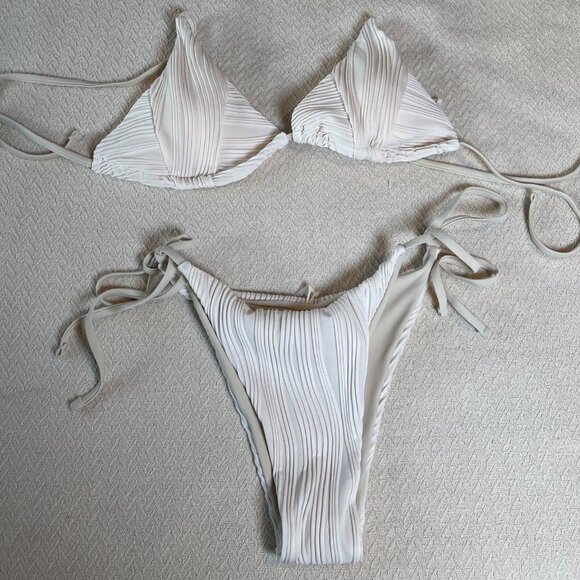 Zaful Women’s Bikini L Beige Halter Ribbed Tie Side Strappy Thong Swim Set - Picture 5 of 7